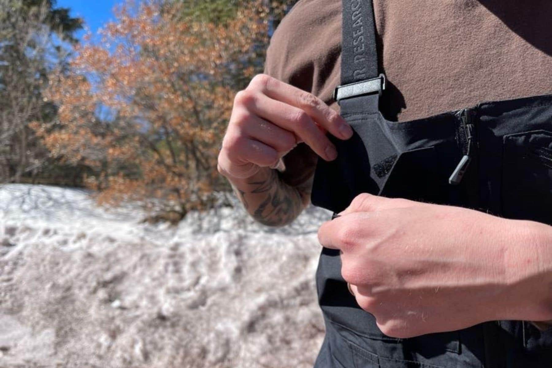 Outdoor Research Snowcrew Pants - Review 2024 - Slope Magazine Outdoor Research Snowcrew Pants - Review 2024 - Slope Magazine